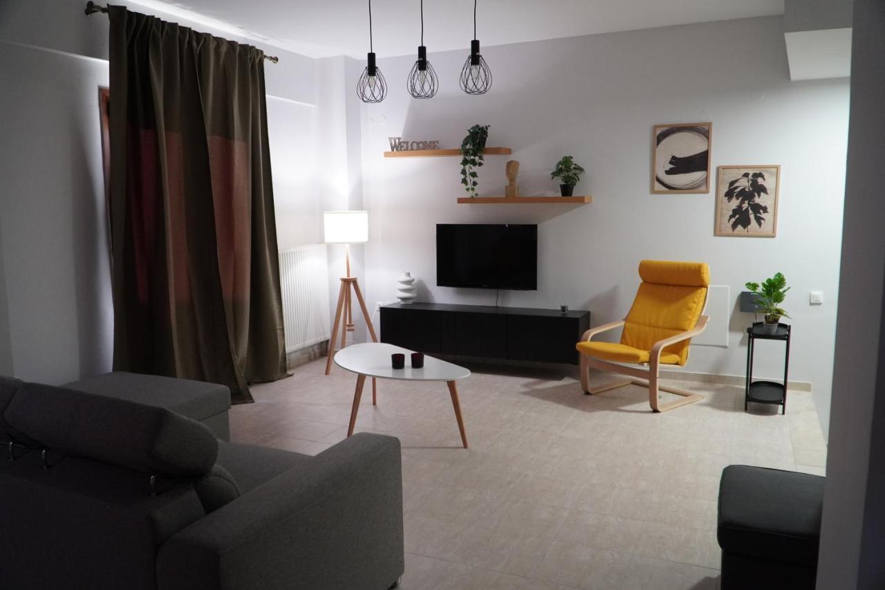 Modern Apartment In Οld Τown Tesalonika Bagian luar foto