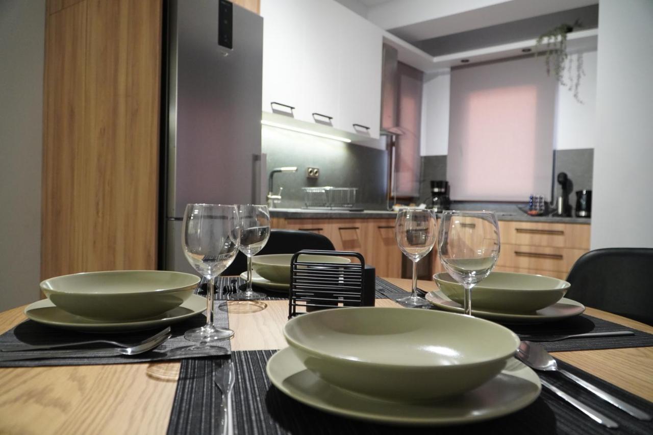Modern Apartment In Οld Τown Tesalonika Bagian luar foto