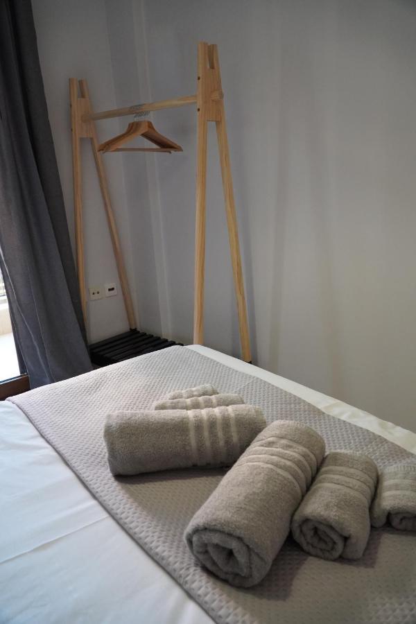 Modern Apartment In Οld Τown Tesalonika Bagian luar foto