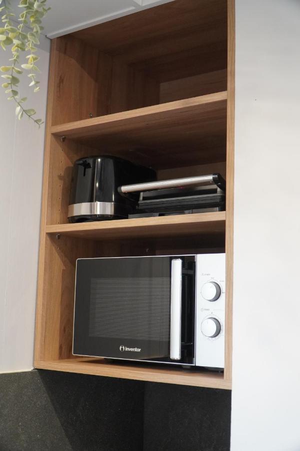 Modern Apartment In Οld Τown Tesalonika Bagian luar foto