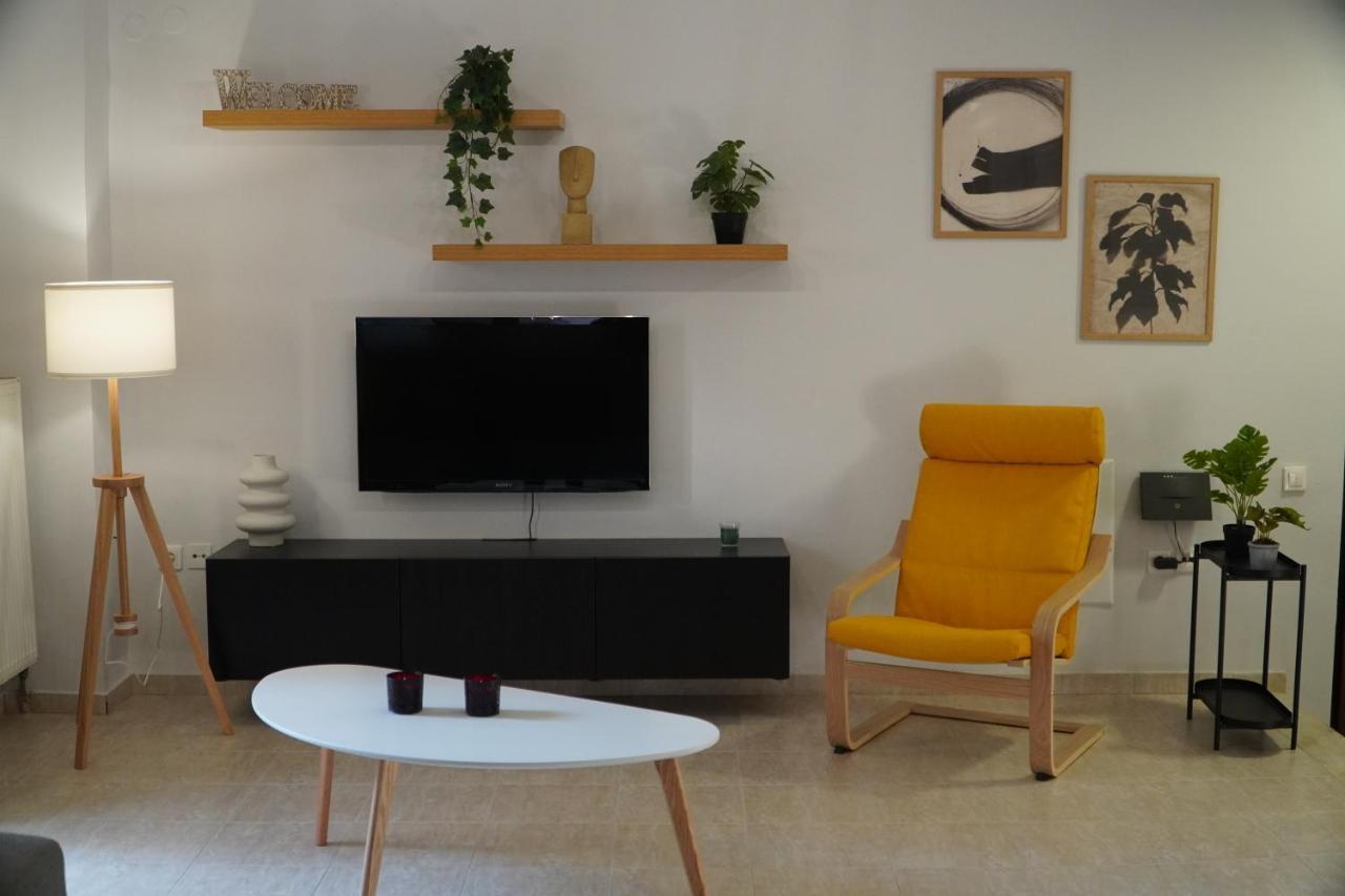Modern Apartment In Οld Τown Tesalonika Bagian luar foto